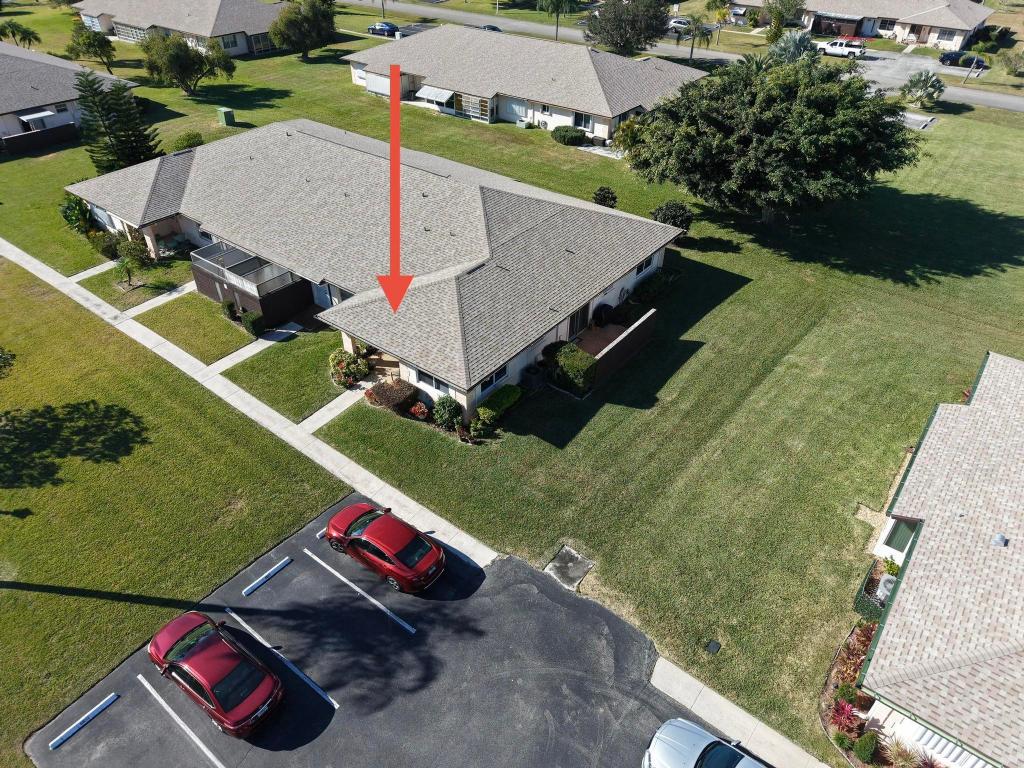 THE GROVE CONDOMINIUM SECTION 1 - Residential