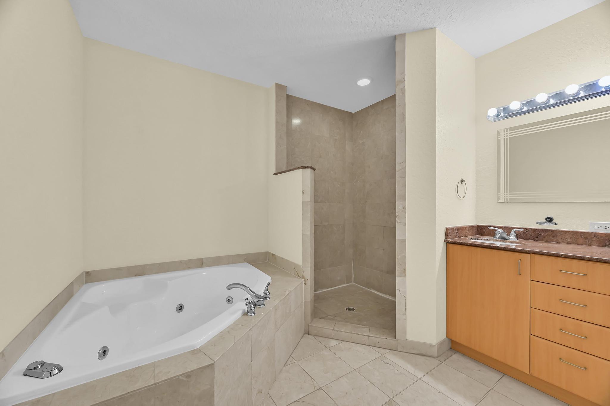 PARK PLACE CONDO - Residential