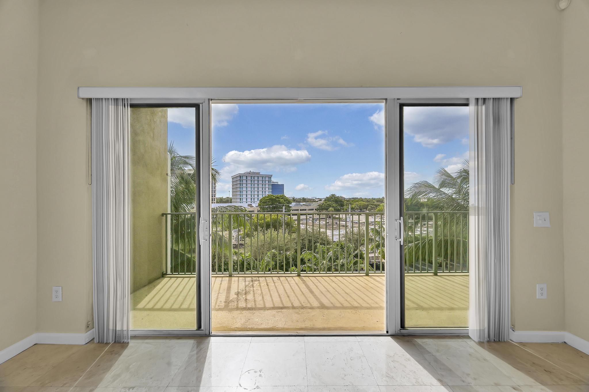 PARK PLACE CONDO - Residential