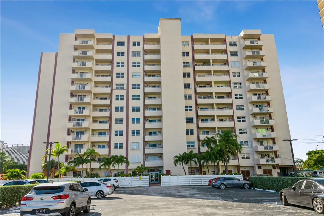Leisure Beach Condominium - Residential