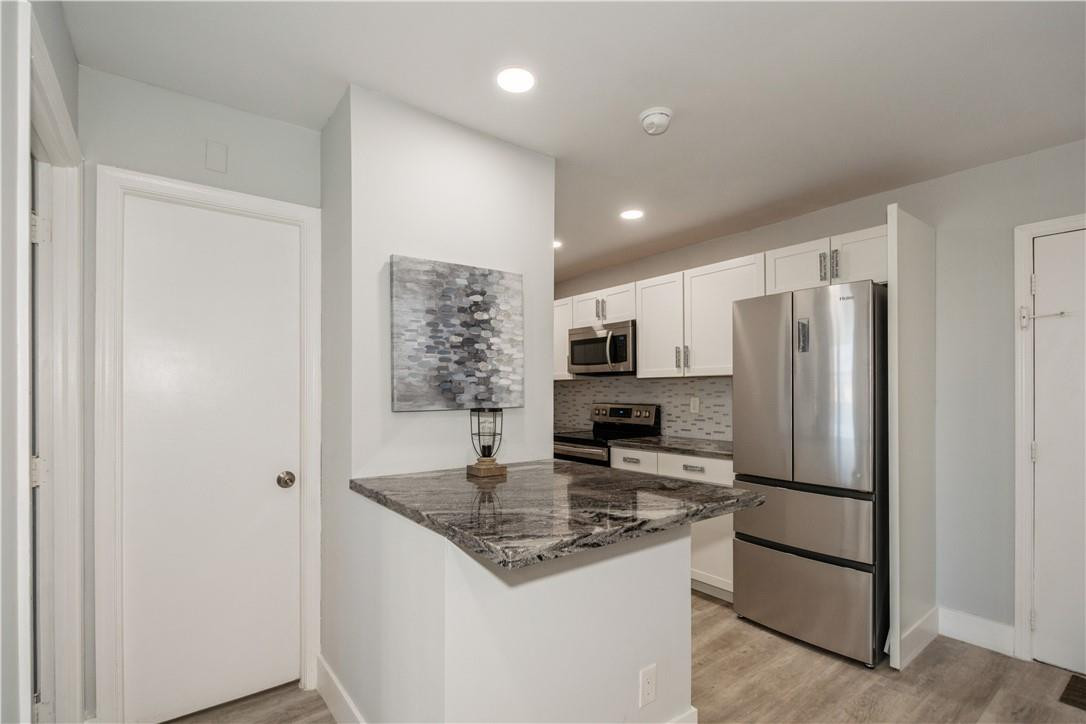 Leisure Beach Condominium - Residential