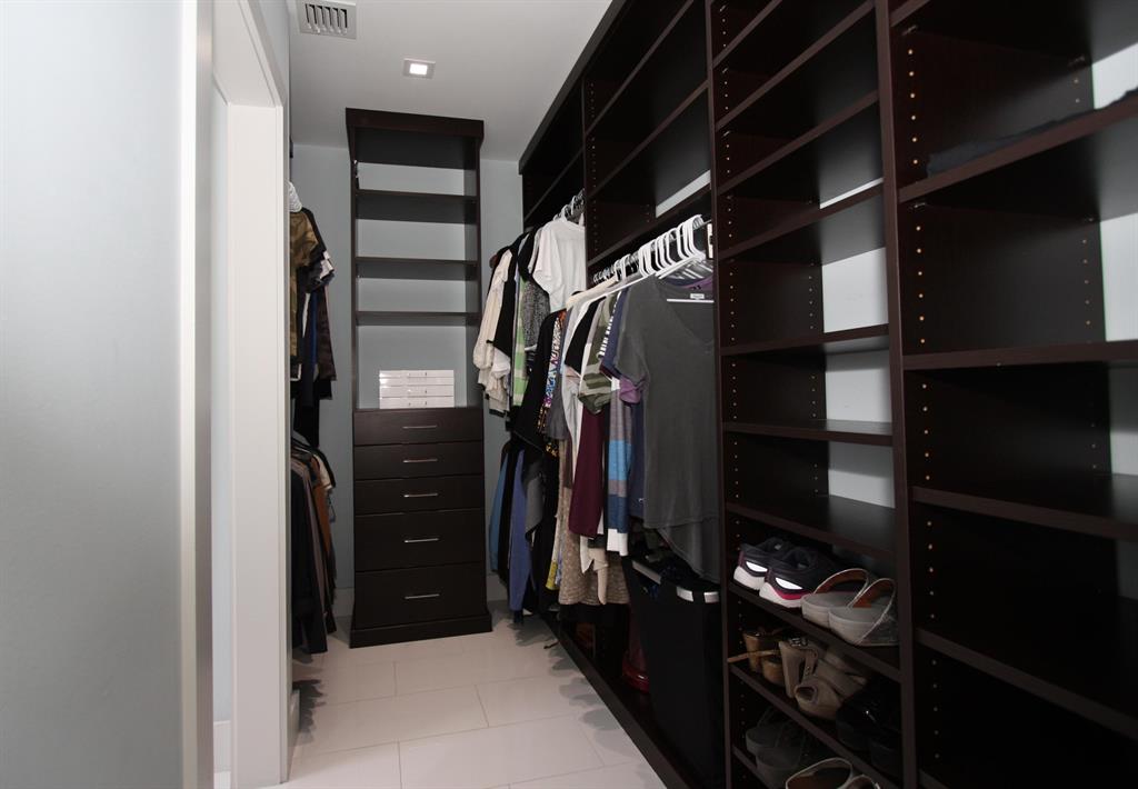 BOCA RATON SQUARE UNIT 15 - Residential Lease