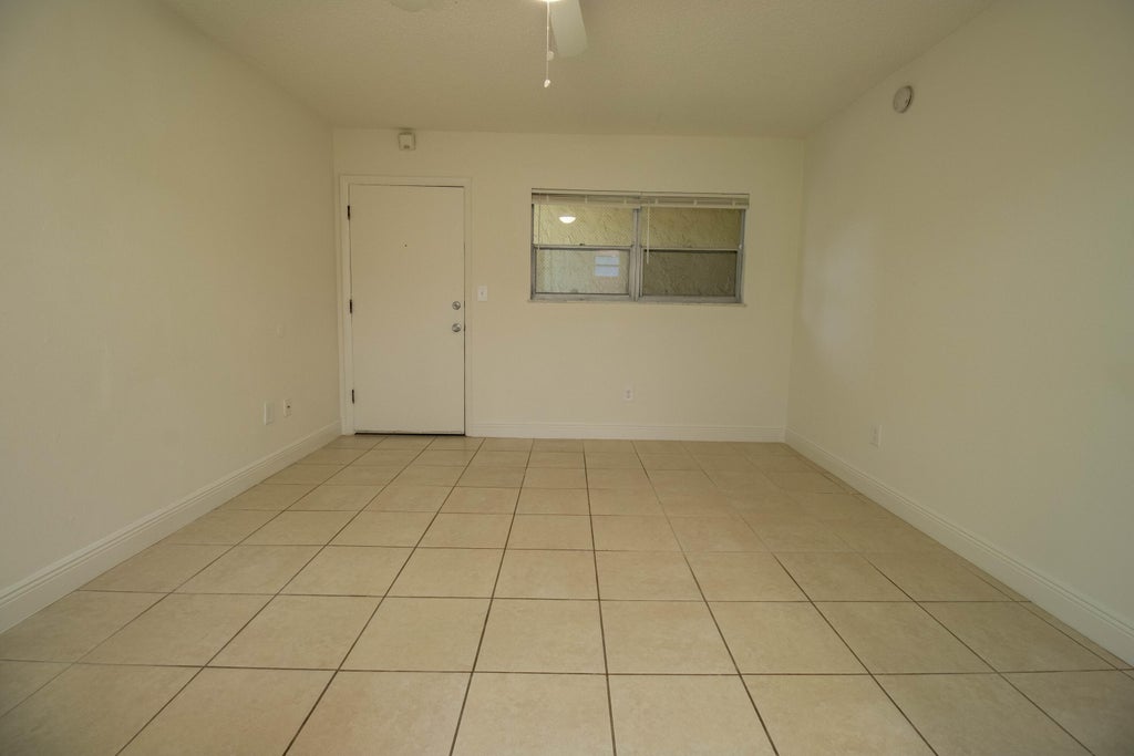 Photo of 1507 ARGYLE Drive #205, Fort Lauderdale, FL 33312 (MLS # B26068162)