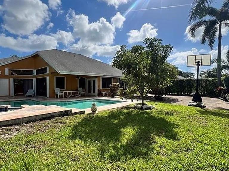 Winston Park - Residential Lease