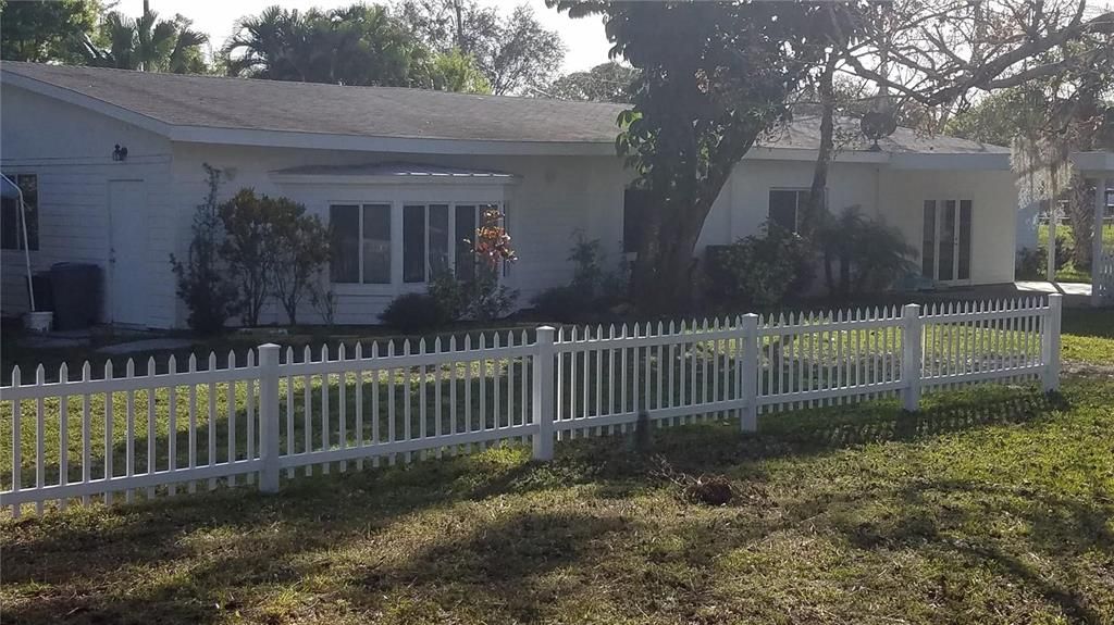 Photo of 203 Melton Drive, Fort Pierce, FL 34982 (MLS # R10617173)