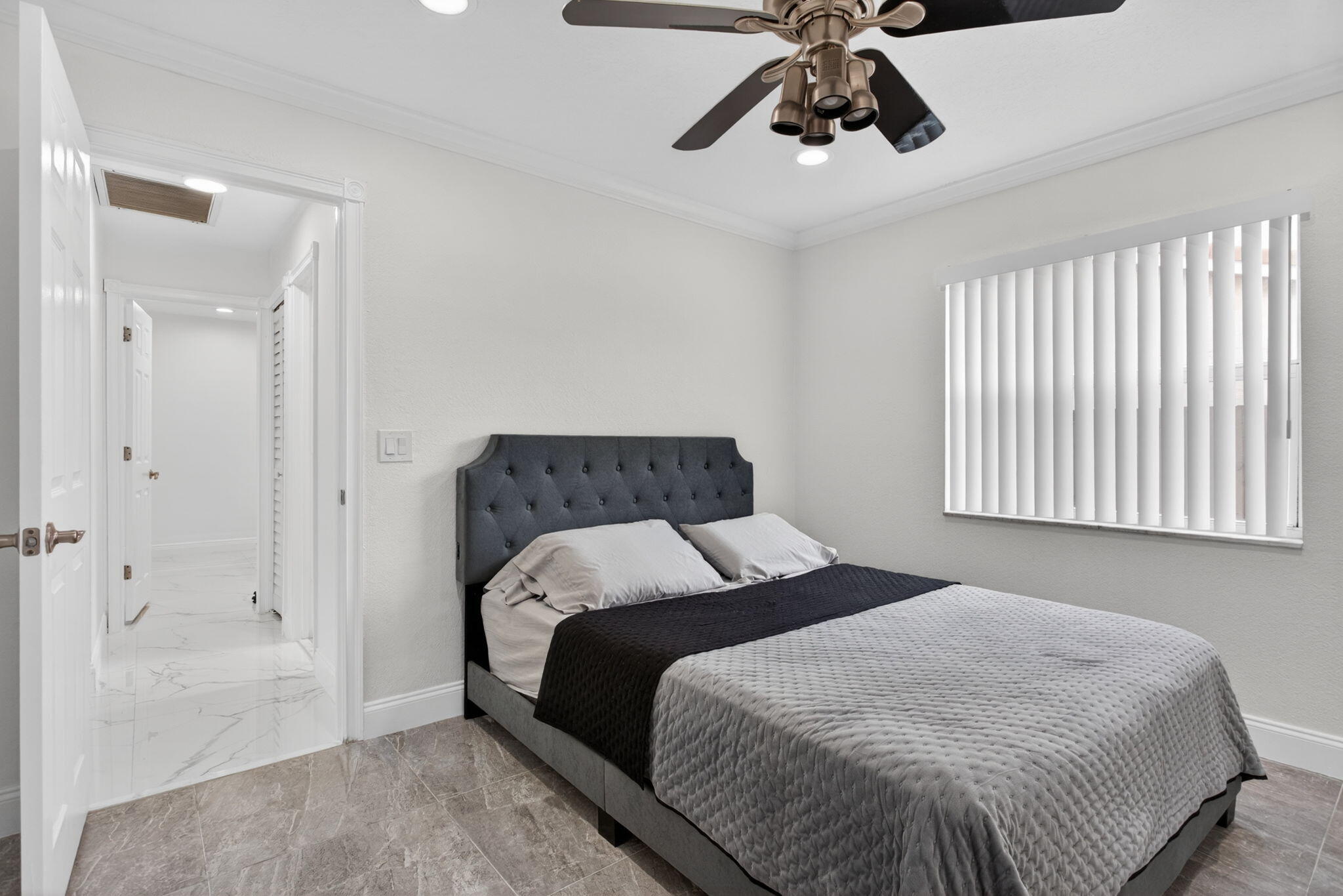 CORAL SPRINGS UNIVERSITY DRIVE - Residential