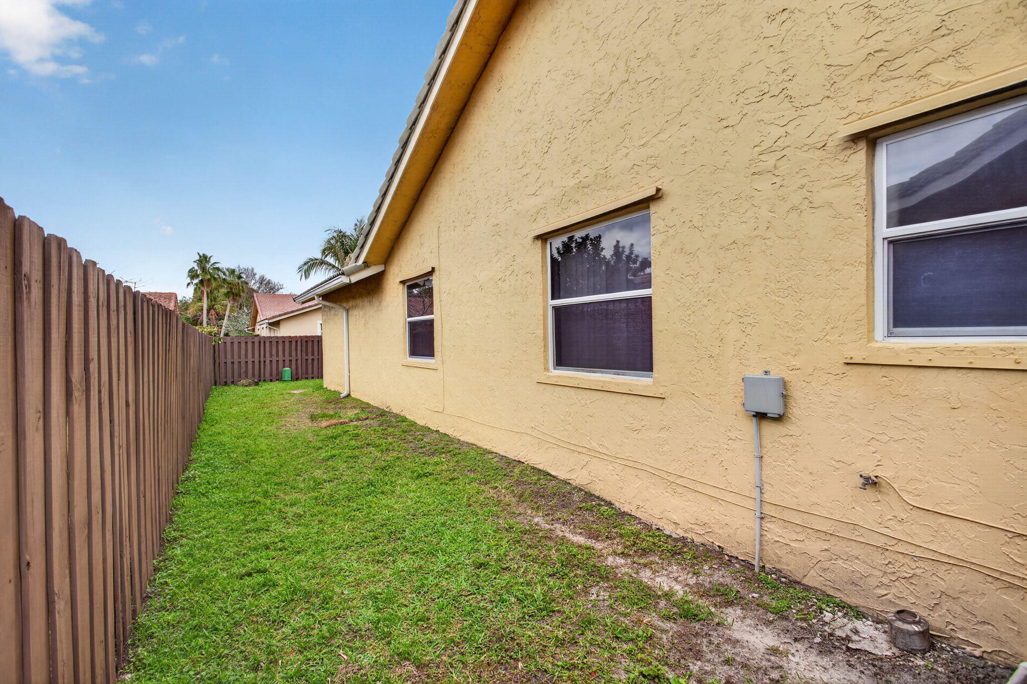 CORAL SPRINGS UNIVERSITY DRIVE - Residential