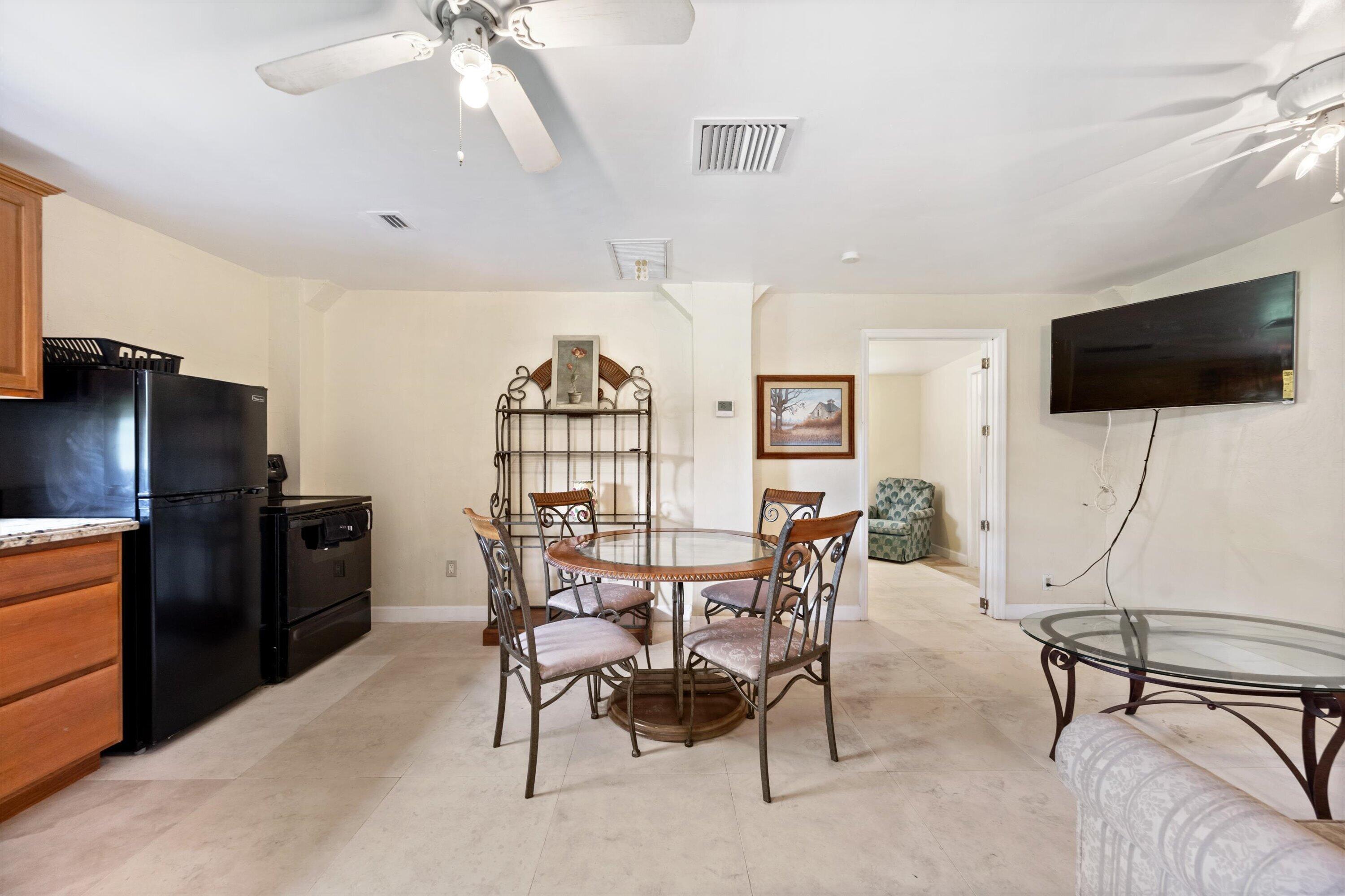 LOXAHATCHEE GROVES - Residential Lease