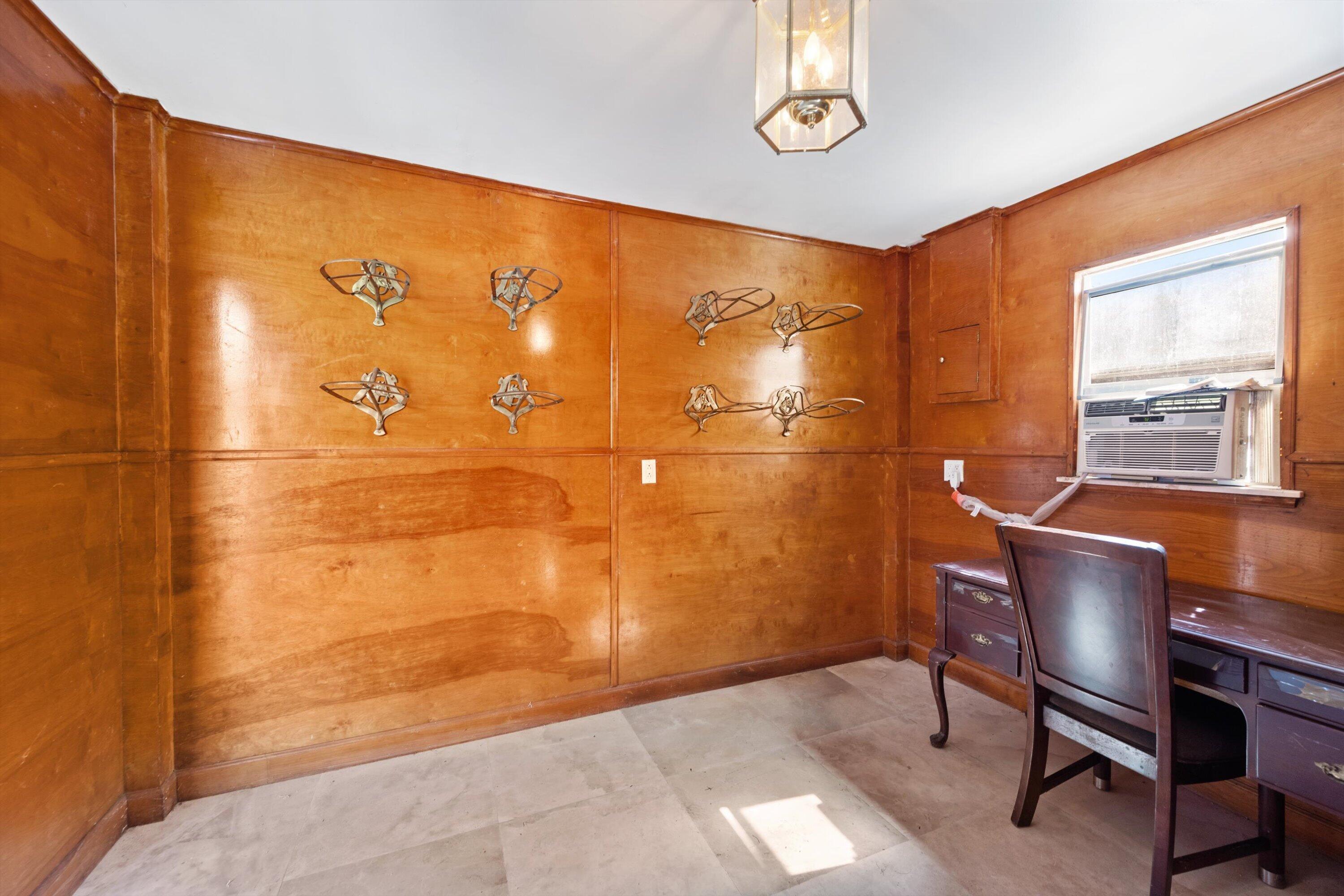 LOXAHATCHEE GROVES - Residential Lease