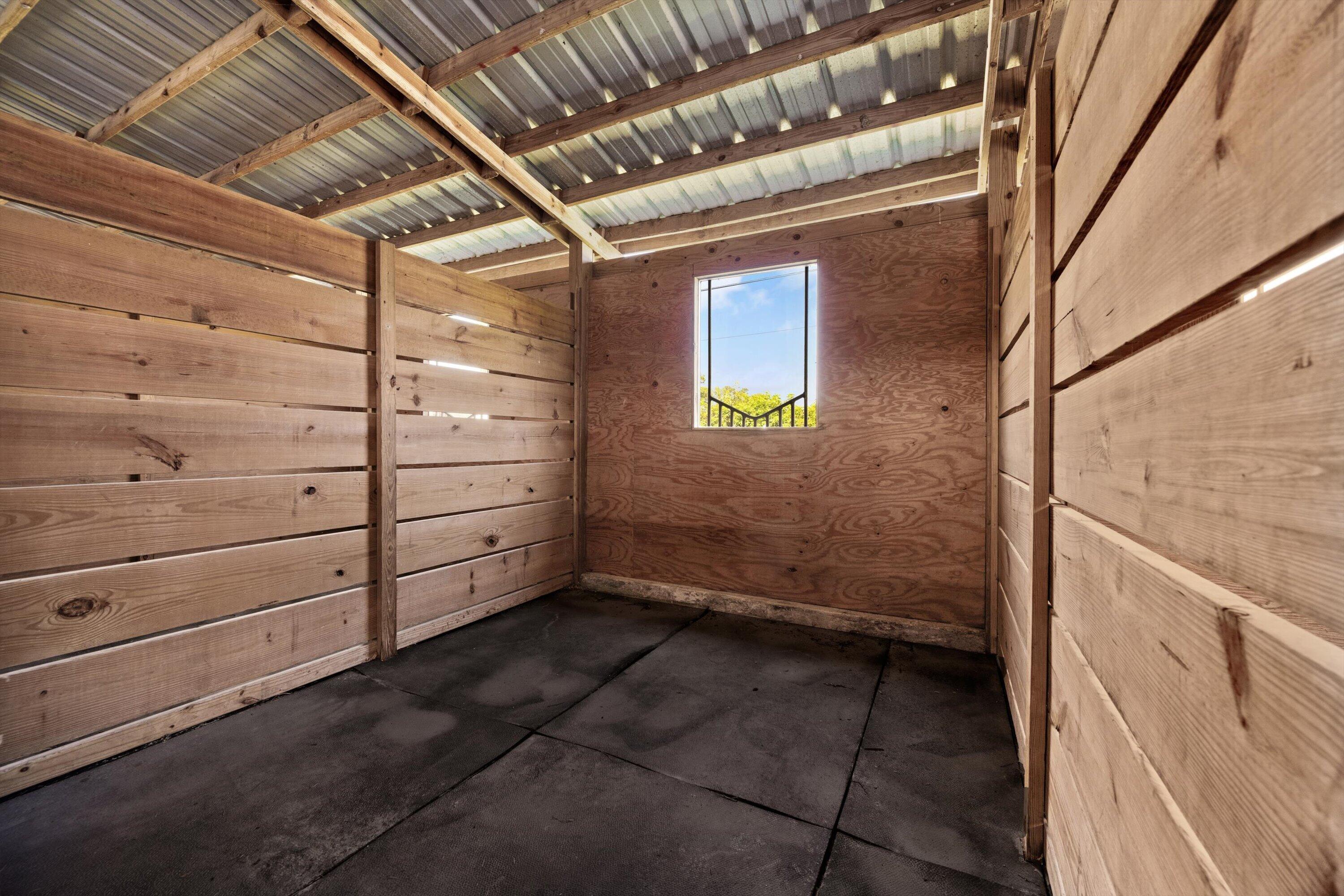 LOXAHATCHEE GROVES - Residential Lease