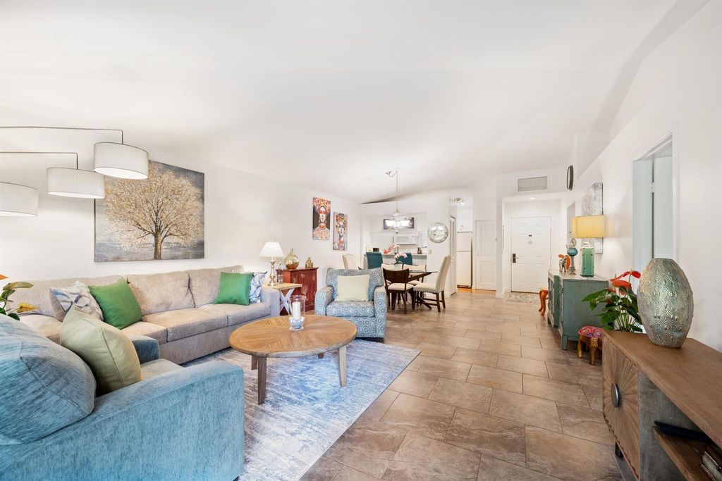 Photo of 107 Club Drive, Palm Beach Gardens, FL 33418 (MLS # R11072957)