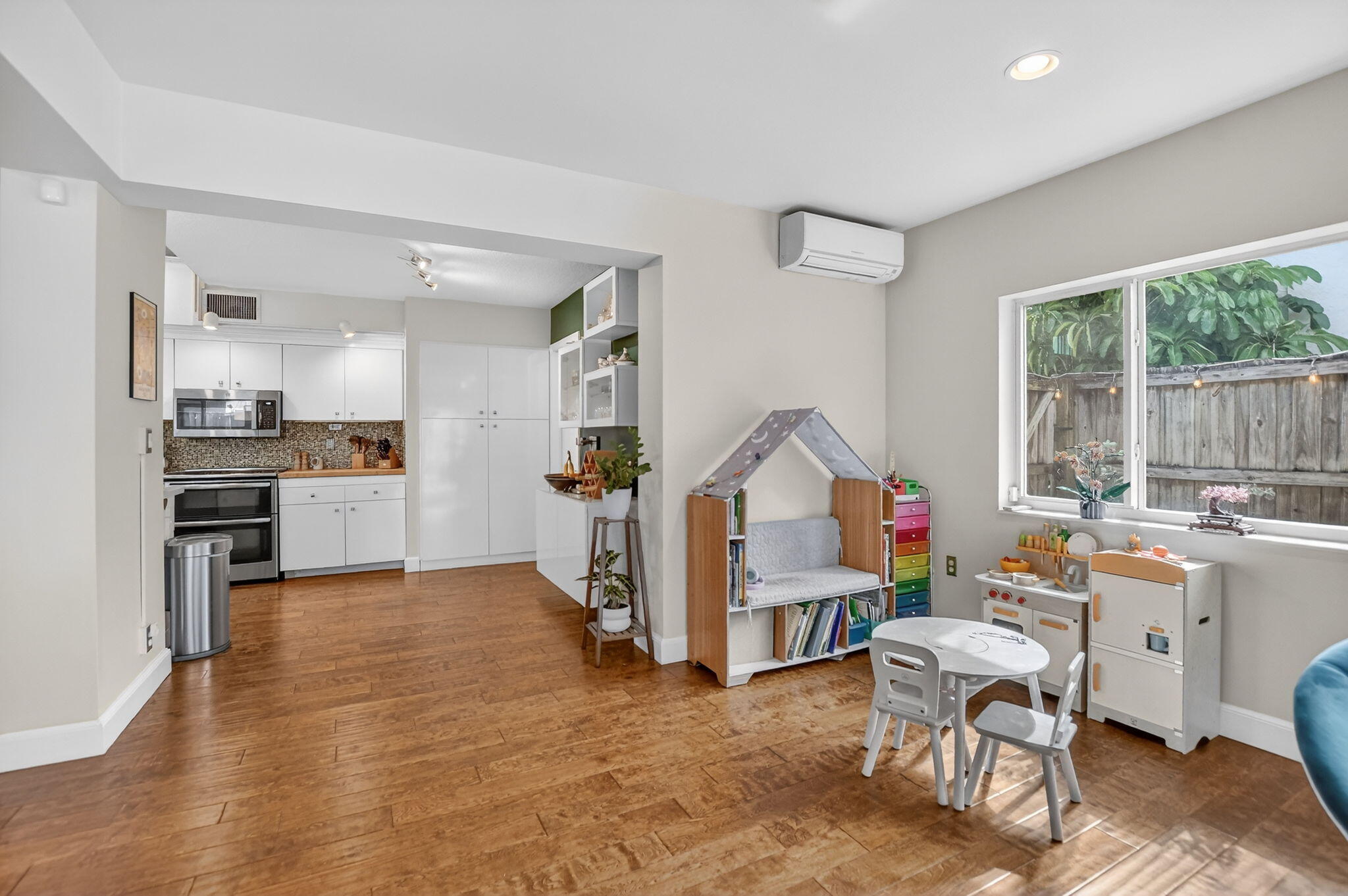 AMBERWOODS OF BOCA 2ND ADD - Residential