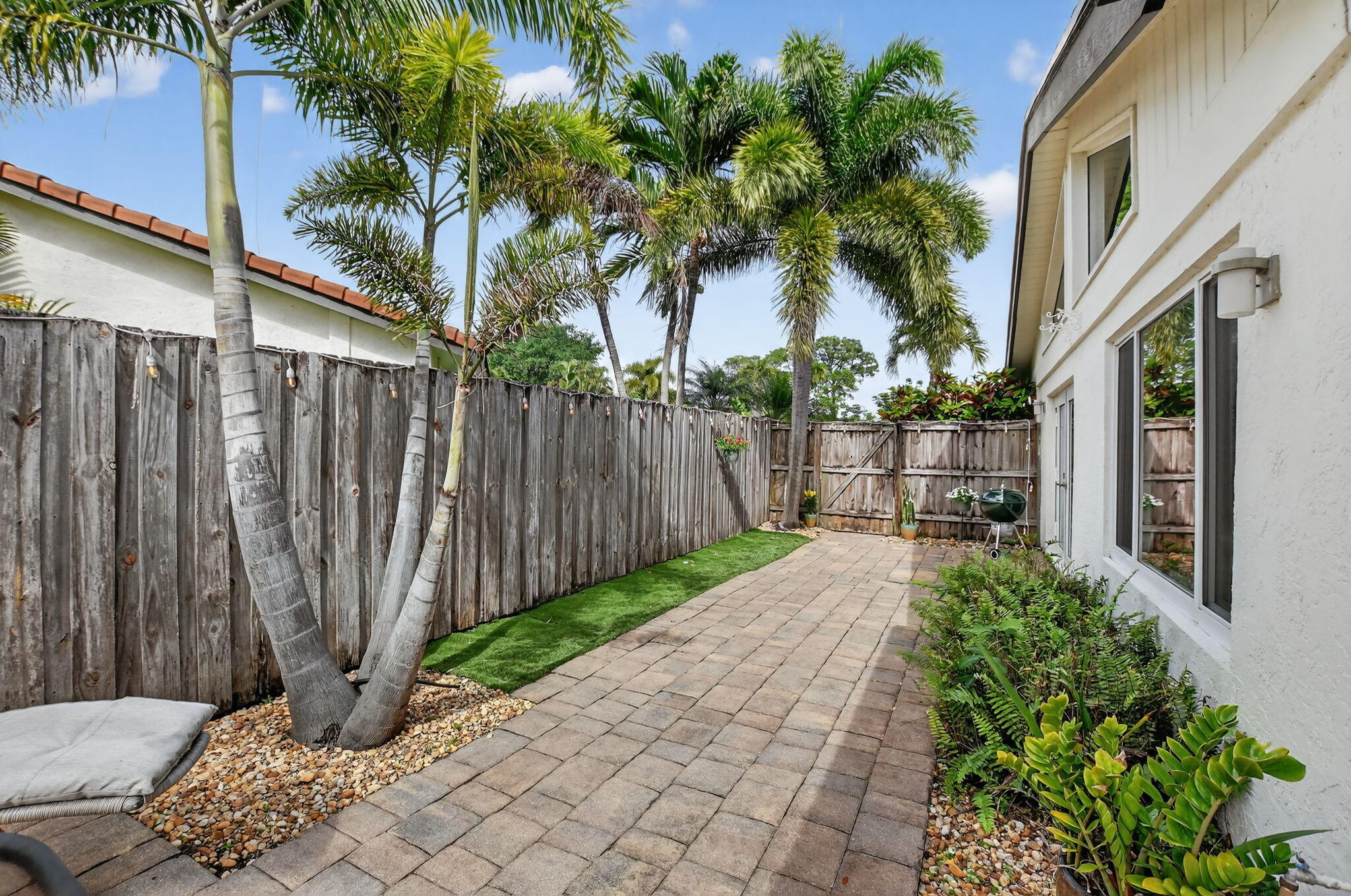 AMBERWOODS OF BOCA 2ND ADD - Residential