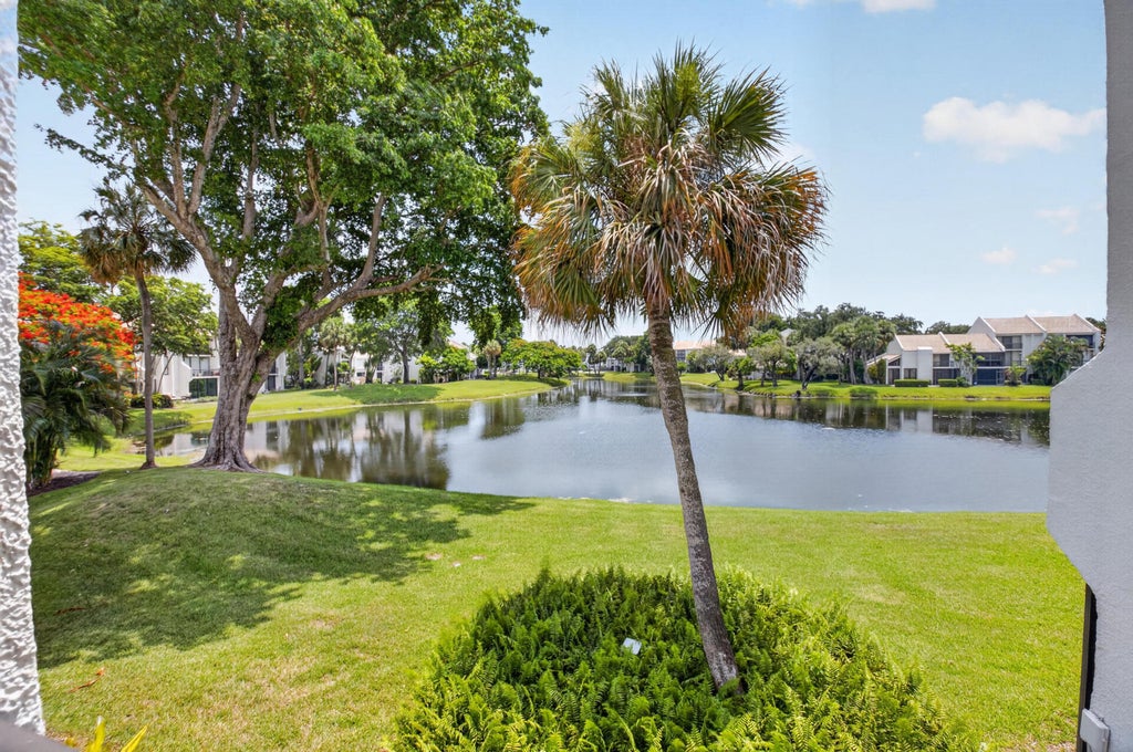 Photo of 602 BRIDGEWOOD Drive, Boca Raton, FL 33434 (MLS # B26053996)