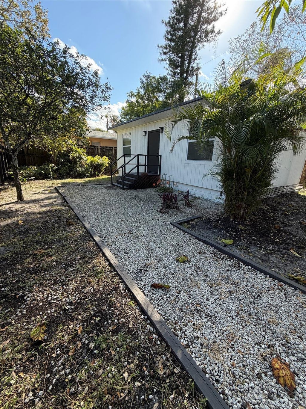 Photo of 615 SW 14th Avenue #2, Fort Lauderdale, FL 33312 (MLS # F10552190)