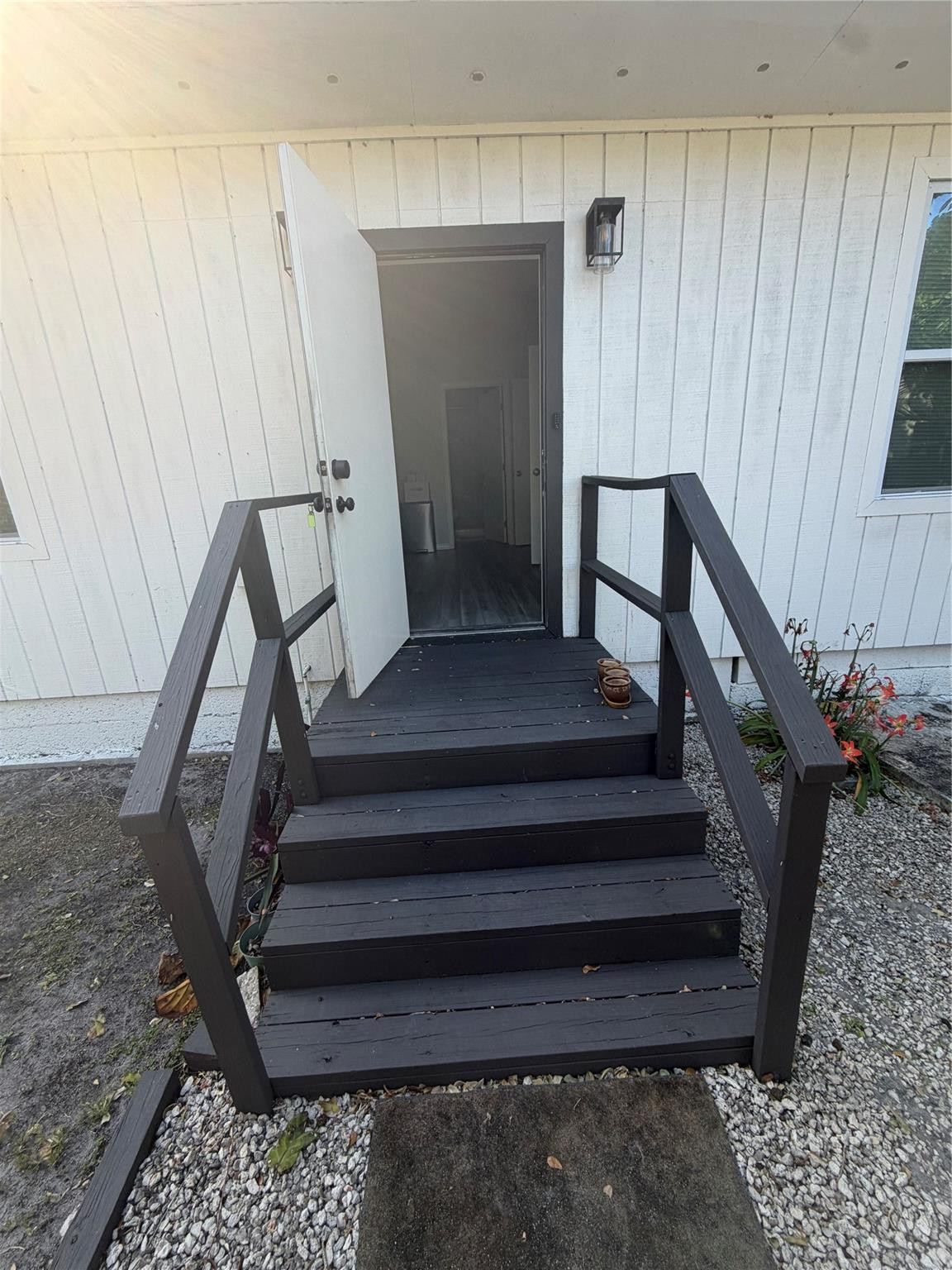 RIVERSIDE ADD AMEN PLAT - Residential Lease