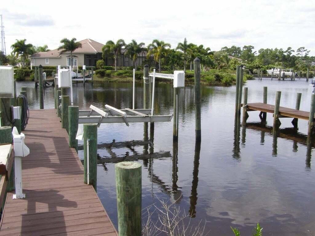 Photo of 728 SW River Bend Circle, Stuart, FL 34997 (MLS # R10919872)