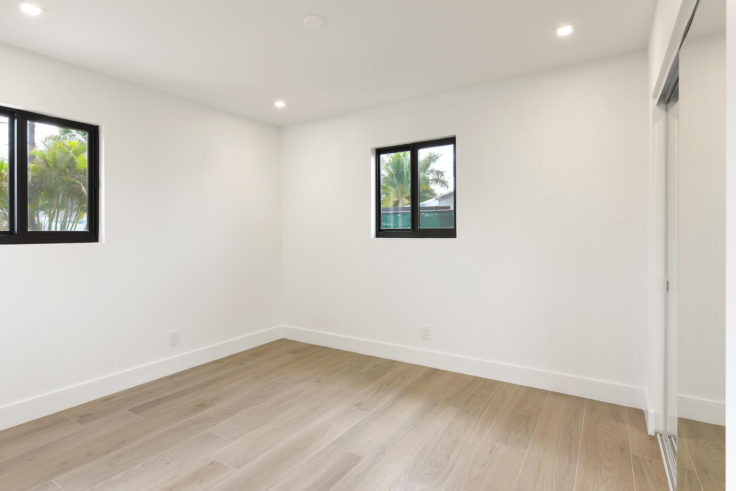 FAIRLAWN - Residential