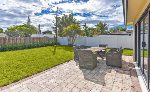 Tiny photo for 1320 S Deerfield Avenue, Deerfield Beach, FL 33441 (MLS # R11164906)
