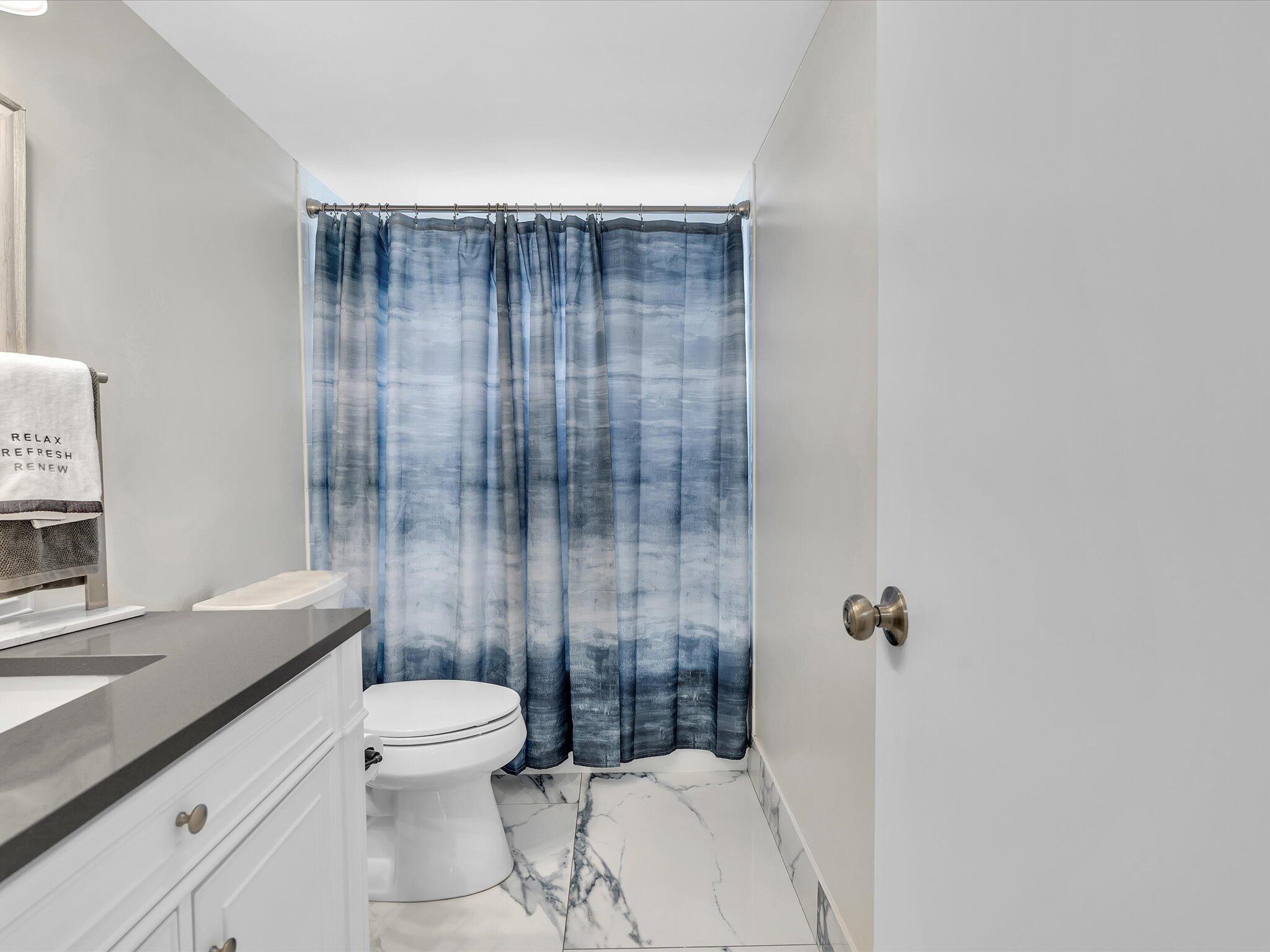 MEADOWBROOK LAKES VIEW CO - Residential