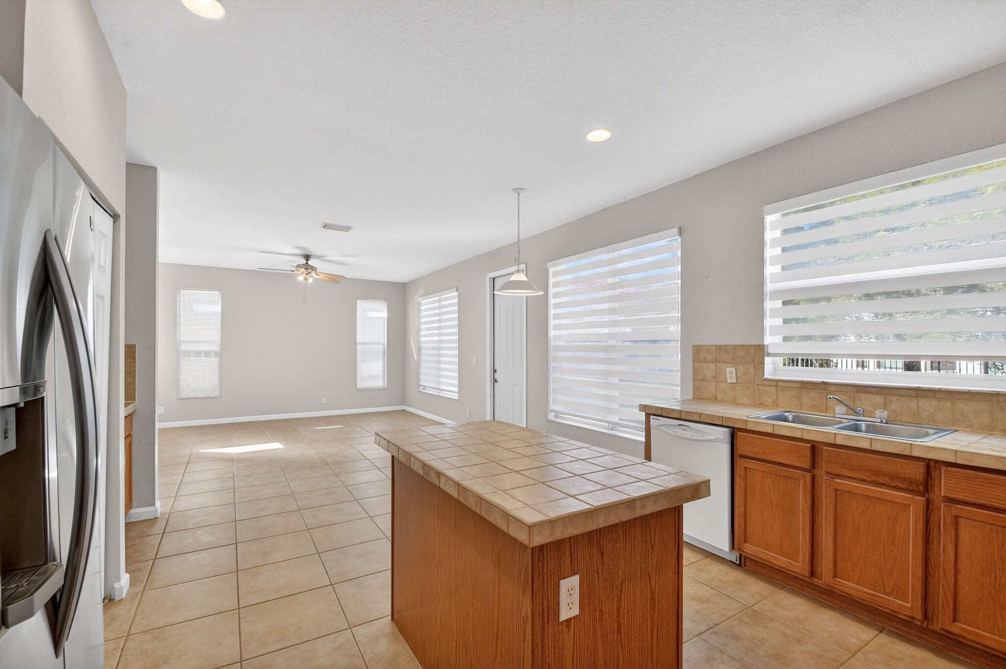 THOUSAND OAKS - Residential