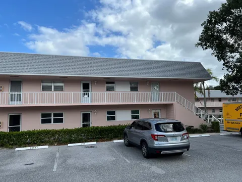 18081 SE Country Club Drive Unit 290, Jupiter, FL MLS: R11037772