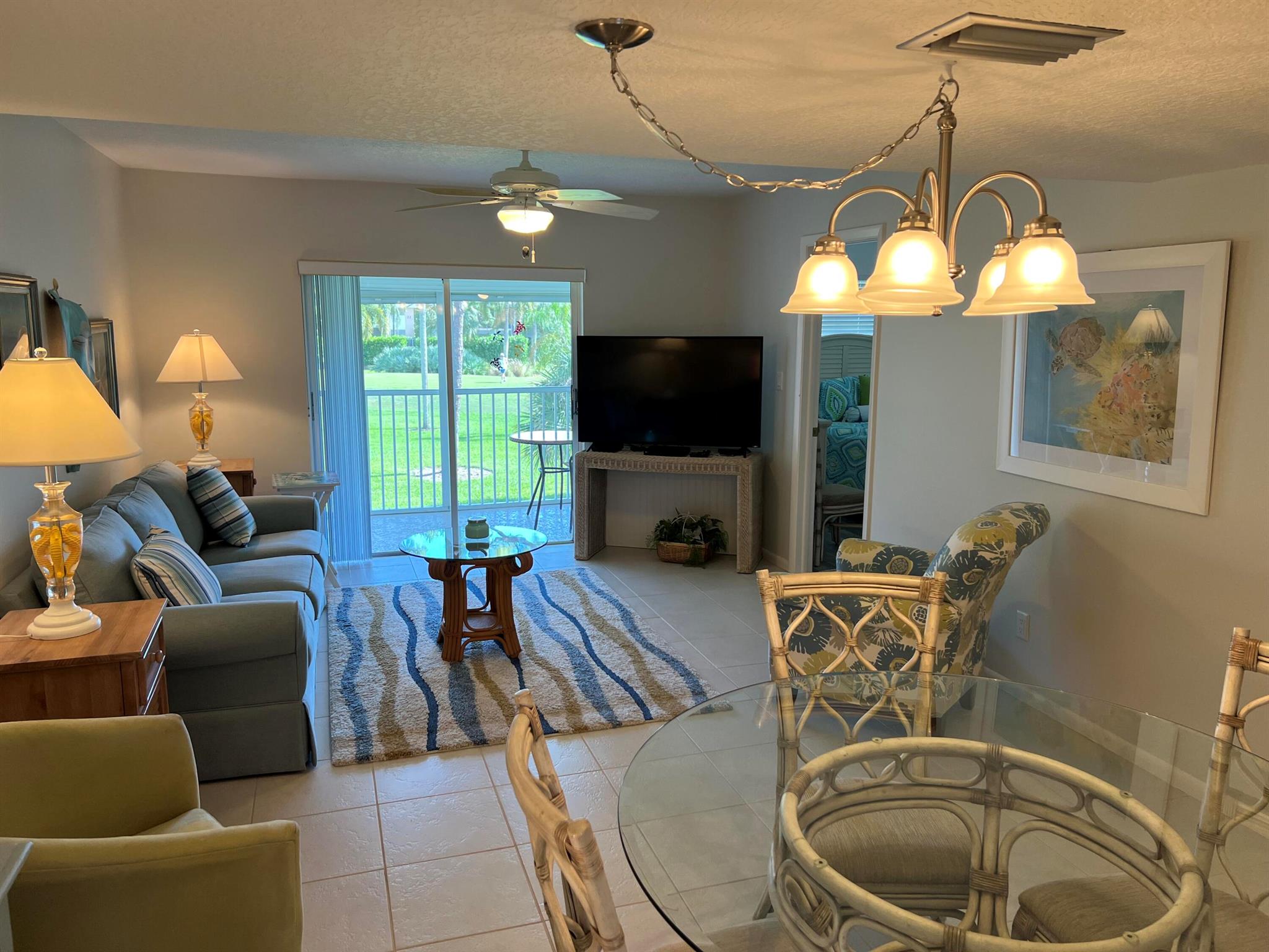 THE LITTLE CLUB CONDO - Residential