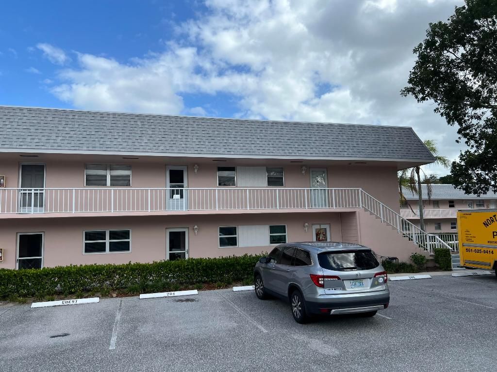 Photo of 18081 SE Country Club Drive #290, Jupiter, FL 33469 (MLS # R11037772)