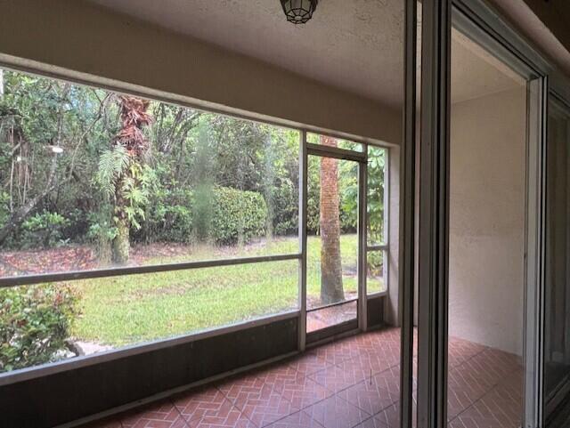 PALMBROOKE TOWNHOMES - Residential Lease