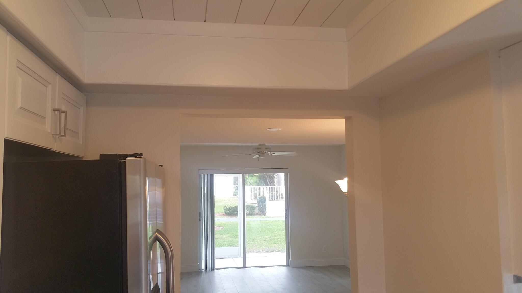 THE LITTLE CLUB CONDO - Residential Lease