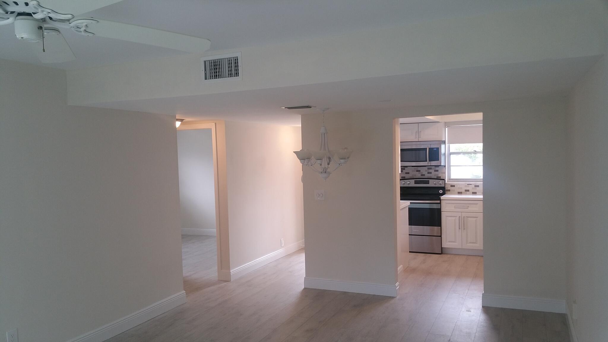 THE LITTLE CLUB CONDO - Residential Lease