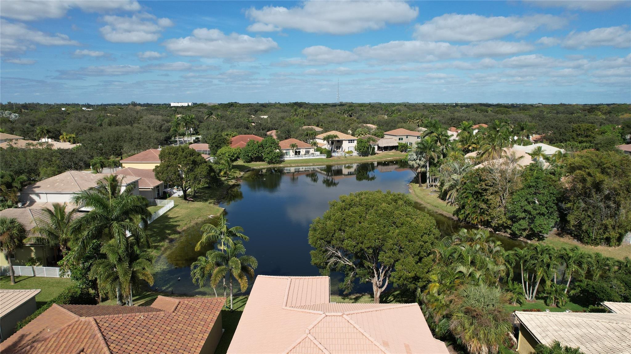 INDIGO LAKES - Residential