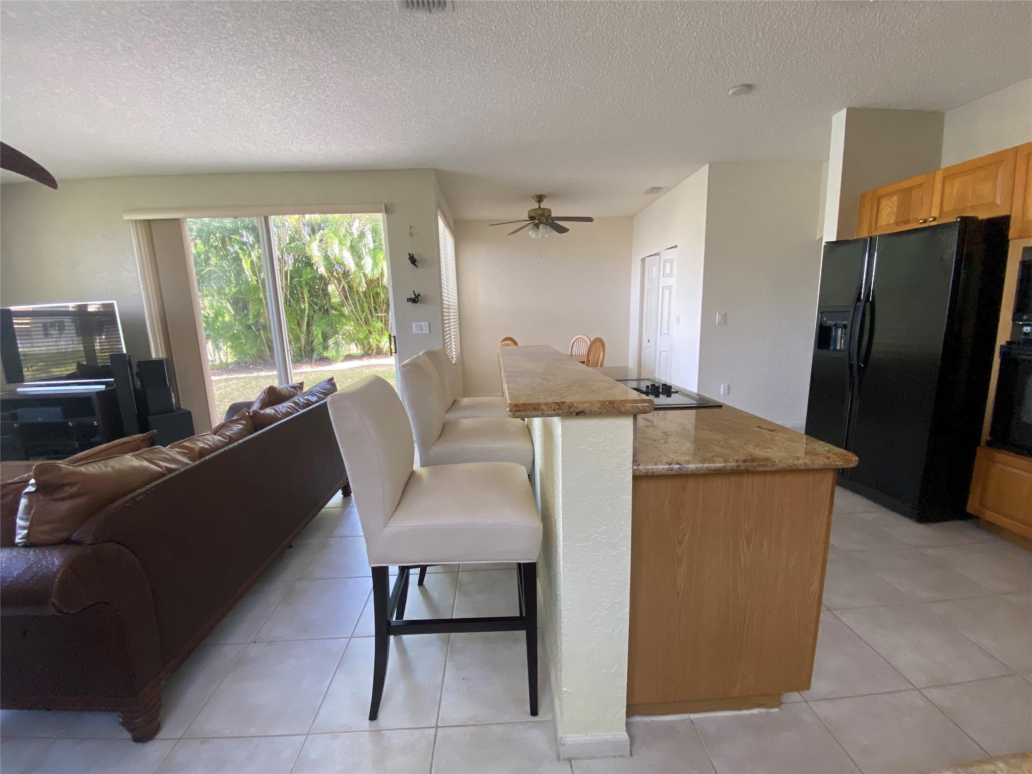 INDIGO LAKES - Residential