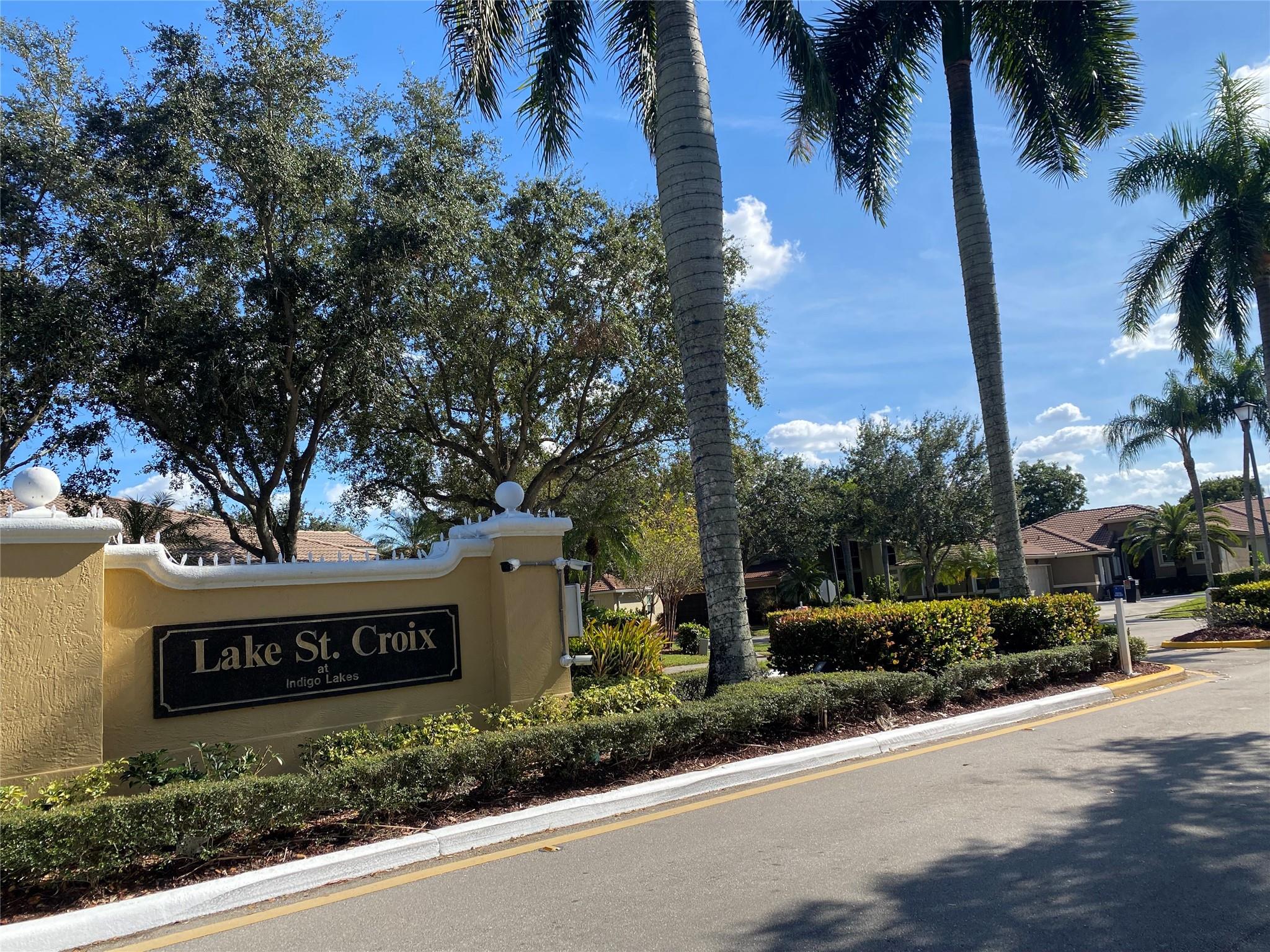 INDIGO LAKES - Residential