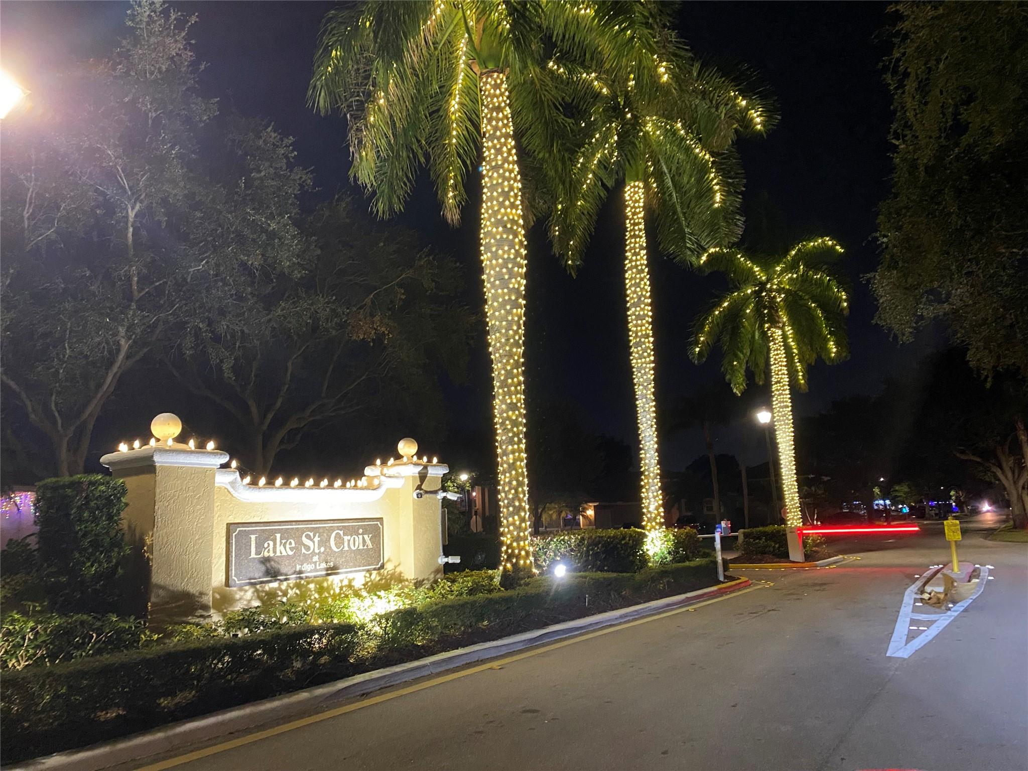 INDIGO LAKES - Residential