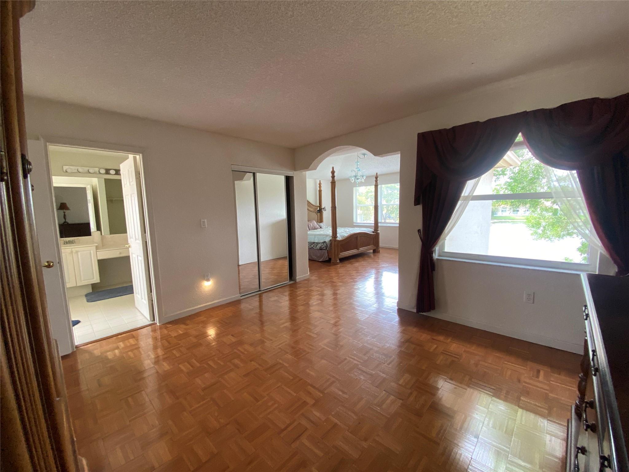 INDIGO LAKES - Residential