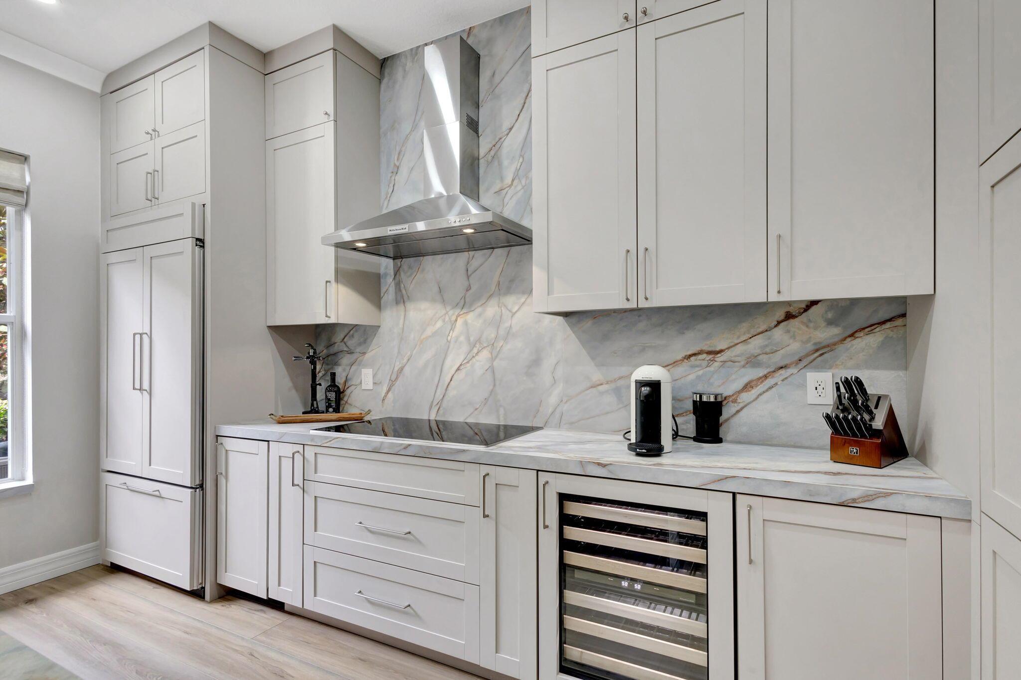 ABERDEEN 18 - Residential Lease