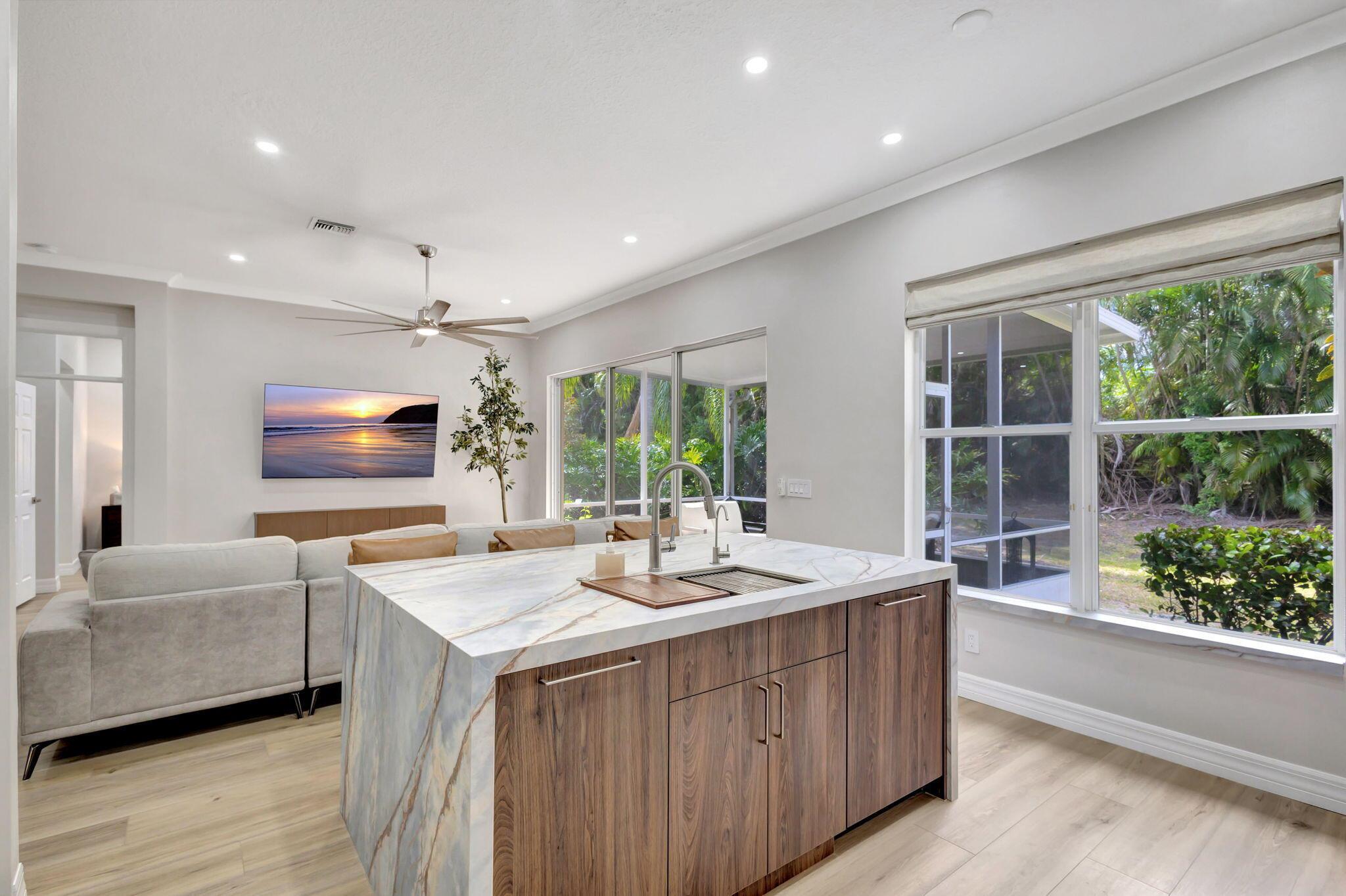 ABERDEEN 18 - Residential Lease