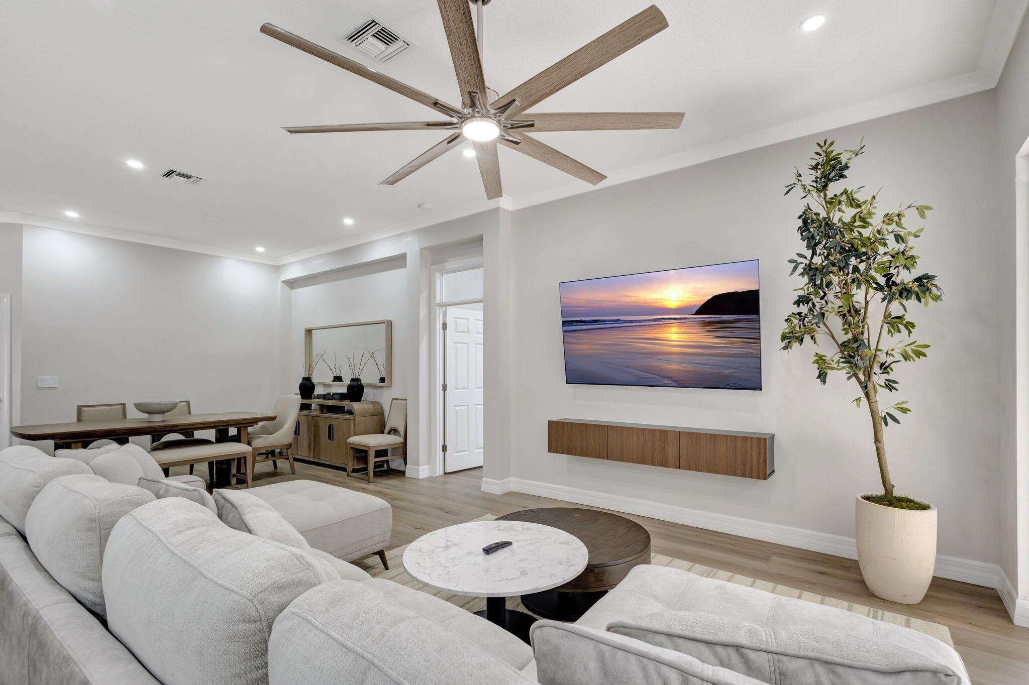 ABERDEEN 18 - Residential Lease