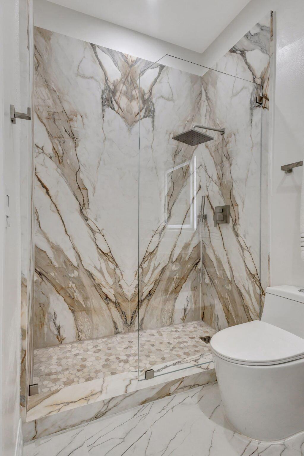 ABERDEEN 18 - Residential Lease