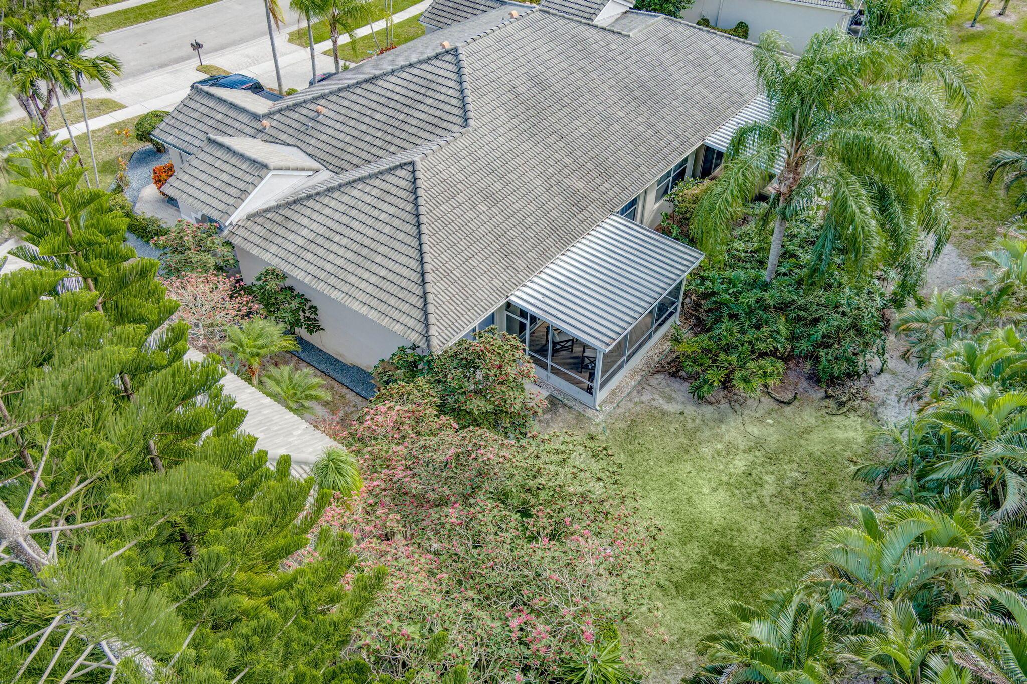 ABERDEEN 18 - Residential Lease