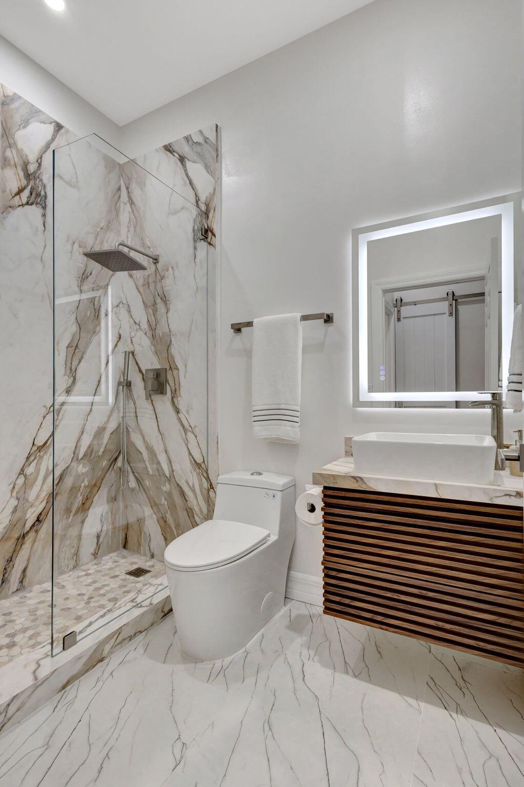 ABERDEEN 18 - Residential Lease