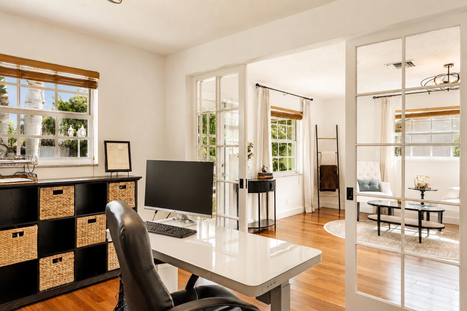 PALM BEACH FARMS CO 3 - Residential