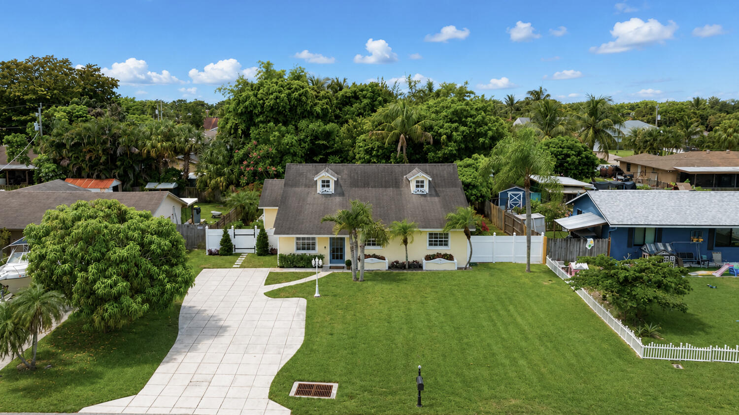 PALM BEACH FARMS CO 3 - Residential
