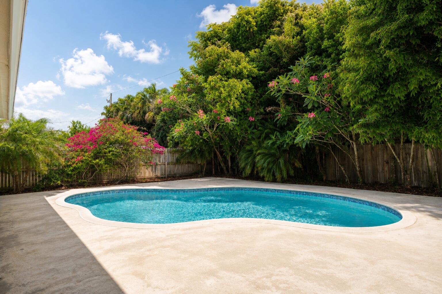 PALM BEACH FARMS CO 3 - Residential