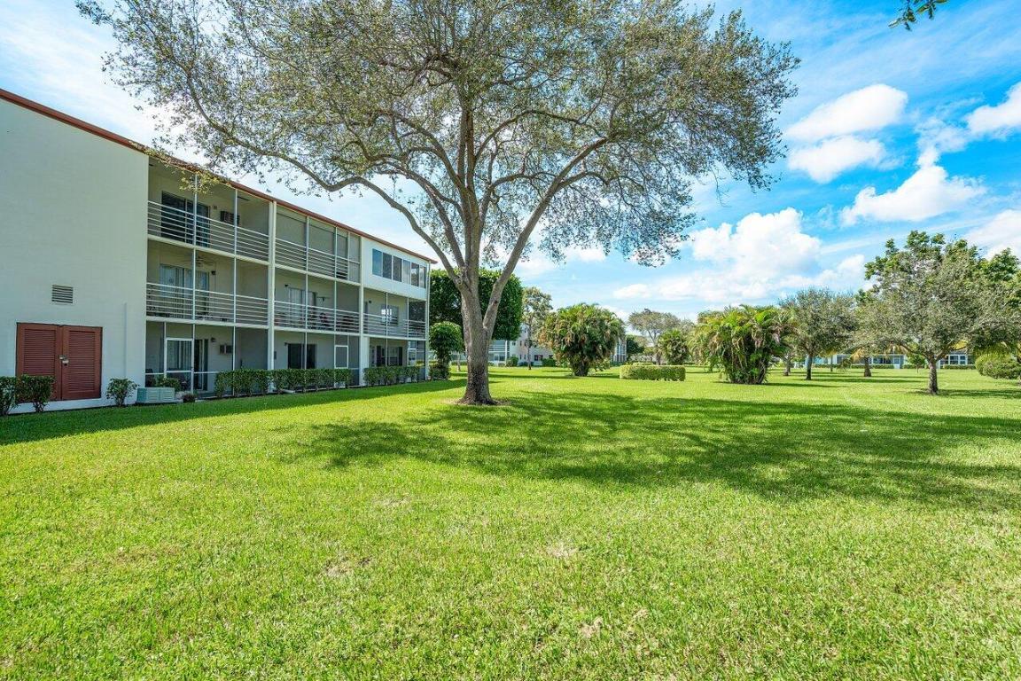 BRIGHTON AT CENTURY VILLAGE CONDO - Residential Lease