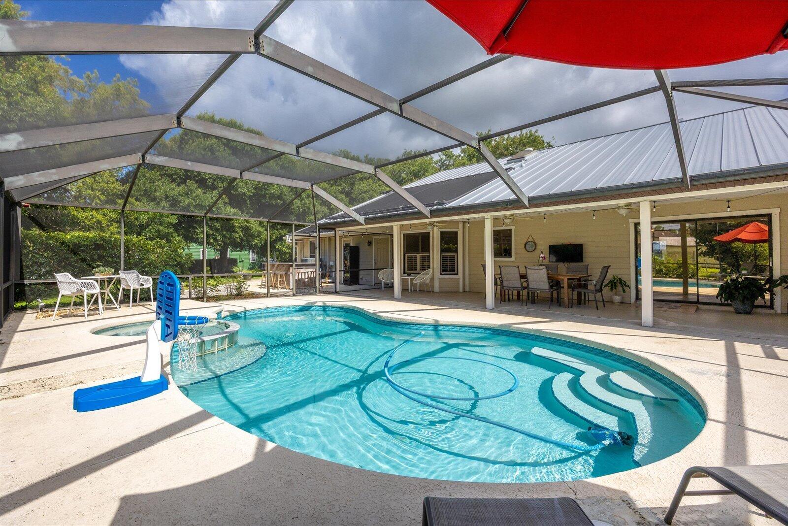 LOST TREE ESTATES - Residential