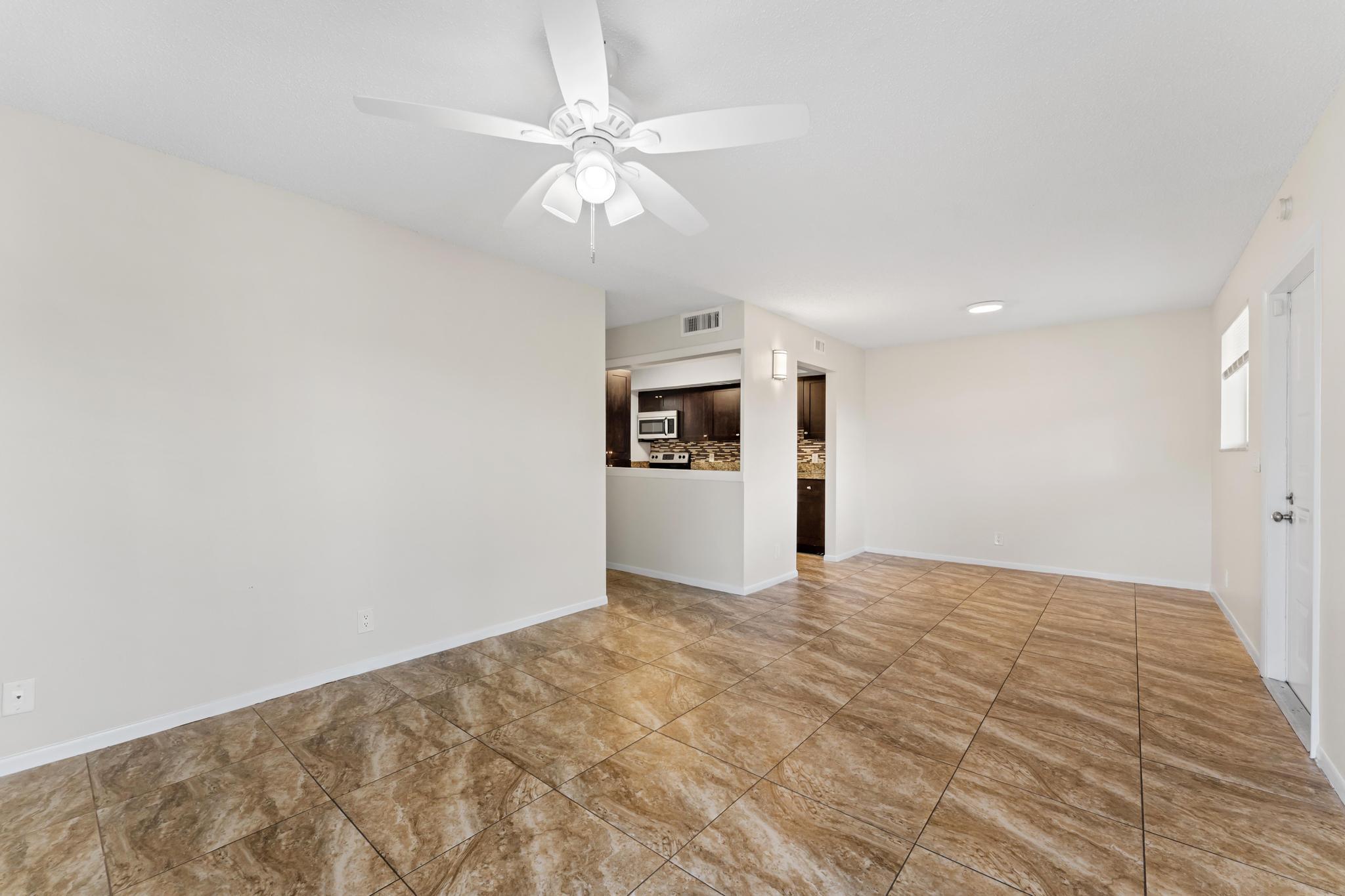 1840 Fairview Villas Drive 3