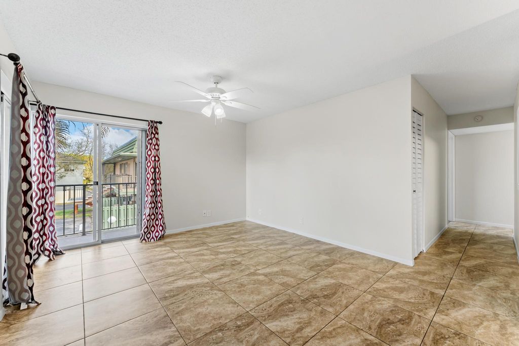 Photo of 1840 Fairview Villas Drive #3, Palm Springs, FL 33406 (MLS # B26003683)