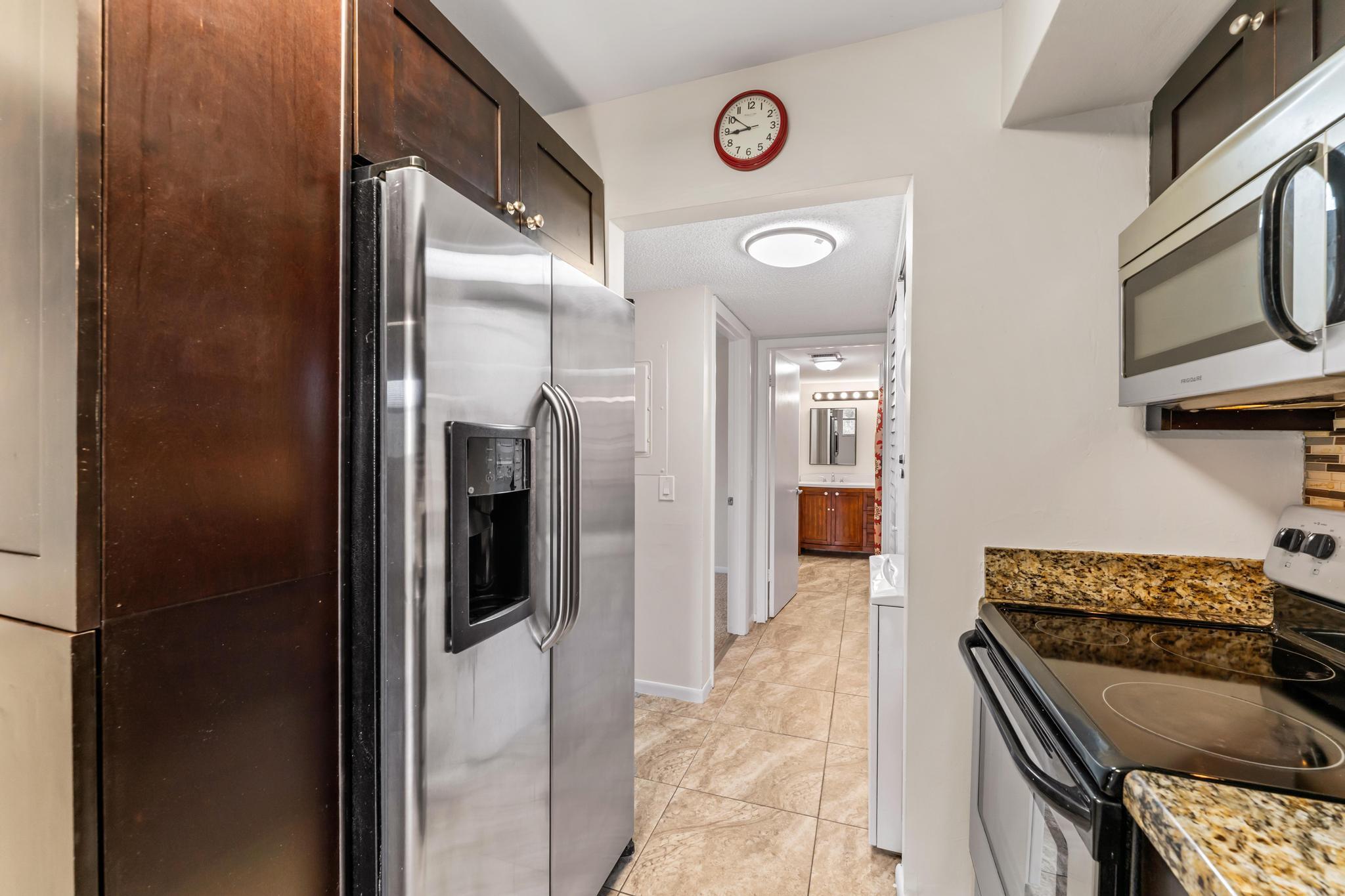 FAIRVIEW VILLAS CONDO - Residential